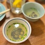 麦酒宿 まり花 - サービスのシジミスープ