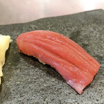 Sushi Tempura Itadaki - 本マグロ