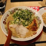 天下一品  - こってりラーメン