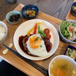 KYU CAFE - ハンバーグランチ