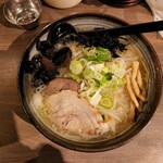 白樺山荘 - 塩ラーメン(900円)です。