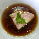 らあめん サンド - 昆布水つけ麺のつけダレ（醤油）