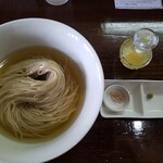 らあめん サンド - とろとろ昆布出汁のからませつけ麺（昆布水つけ麺）