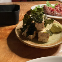 カルネジーオ イースト - 