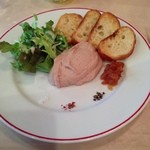 パリのワイン食堂 - 鳥レバーのペースト