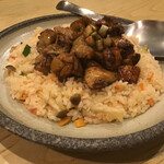 丸万焼鳥 本店 - チキンピラフ