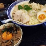 塩そば専門店 桑ばら - 博多地鶏の淡麗塩そば＋ごま鯖丼