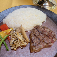 万平ホテル メインダイニングルーム - 