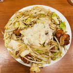 肉野菜炒め ベジ郎 - 野菜炒め醤油（野菜マシ・肉中盛）700円