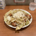 肉野菜炒め ベジ郎 - 野菜炒め醤油（野菜マシ・肉中盛）700円