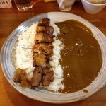 Manabian - 大和牛カレー+チャーシュー　860円+420円くらい