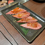 Yakiniku Horumon Yashichi - 