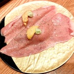 焼肉×日本酒 鈴喜 すずき - 黒毛和牛握り