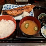 炭火焼専門食処 白銀屋 - さばのみりん干し定食