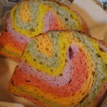 山ごぼう - 野菜と果物の七色パン。