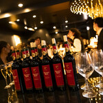 R1 TOKYO Bar&Restaurant - 