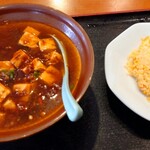 チャイナ厨房 - 麻婆豆腐麺・半チャーハンセット