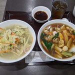 華座 - お盆に乗って提供