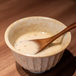 東京焼肉 黒木 - コムタンスープ