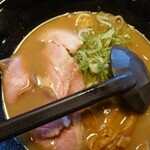 白湯麺専門店 丸福ラーメン - 豚丸ラーメン