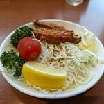 宇都宮餃子館 - 手羽中＋ミニサラダ