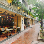 AUX BACCHANALES - 