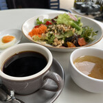 GOOD MORNING CAFE NOWADAYS - サラダ（ゆで卵別添え、ホット珈琲）