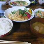 お食事処 だんらん日和 - メイン