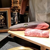 日本焼肉はせ川 別亭 銀座店 - 神のタンは認定書付き