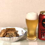 マルカワ渋川せんべい - 味噌カレー牛乳煎餅でビールをゴクゴク！