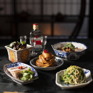 家常菜（中国の家庭料理）も心をこめて丁寧に