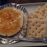 屋台バーえびちゃん - カマンベールチーズのマーマレード焼き