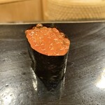 日本橋蛎殻町 すぎた - いくら軍艦巻き