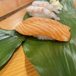 Sushi Dokoro Chiba - サーモン