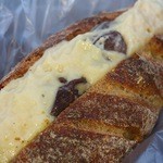 ブーランジュリー グウ - ラムレーズンサンド