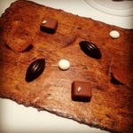 カセント - 自家製チョコとライムのマシュマロ