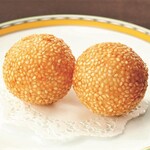 中国名菜　銀座アスター - あん入り揚げ胡麻団子　