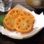 Fried lotus root sandwich