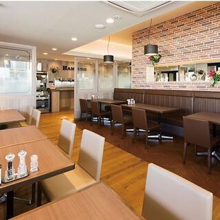 ご家族や各種お食事会の利用に最適！