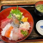 お食事処 たねいち - 料理写真:スペシャル丼