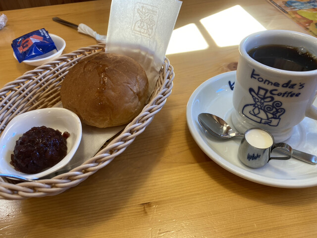 コメダ珈琲店  函館ベイエリア店  - 十字街（喫茶店）の写真