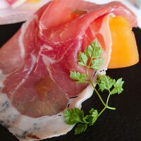 サーラ アマービレ - 