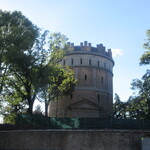 レストラン コートドール - おまけ写真、イタリアのレストランコートドール？と同じ形状の建物