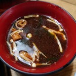 Maruman Sushi Honten - 赤出汁