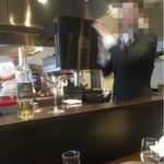 レストラン ラ・フロレゾン・ドゥ・タケウチ - バーテンダー経験もある橋本さんのシェーカー捌きを拝見♬