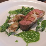 Fujiya 1935 - タスマニア産の子羊の背肉　　菜の花　はこべのソース