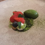 Fujiya 1935 - ヨモギと春苺