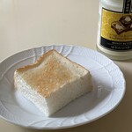 ブーランジェリー ベルドール - ベルドール食パン（はちみつバター）