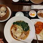 中華料理 三郷520 - 長女のワンタン麺セット