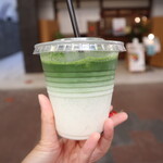 なかぞの茶舗 - アイス抹茶ミルク(350円)